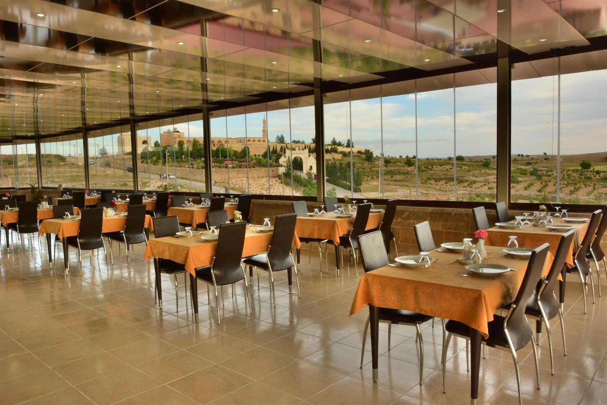 Turabdin Hotel Midyat Exterior foto